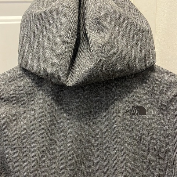 The North Face Winter Jacket - Picture 5 of 5